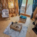 Luxury tent Glamping Niebianska Osada Jurty Dolnoslaskie *