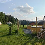 Glamping Niebianska Osada Jurty Dolnoslaskie Lyxtält *
