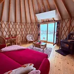 Glamping Niebianska Osada Jurty Dolnoslaskie * Polanica-Zdrój