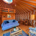 Glamping Niebianska Osada Jurty Dolnoslaskie *