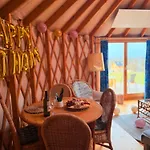 Glamping Niebianska Osada Jurty Dolnoslaskie Lyxtält Polanica-Zdrój