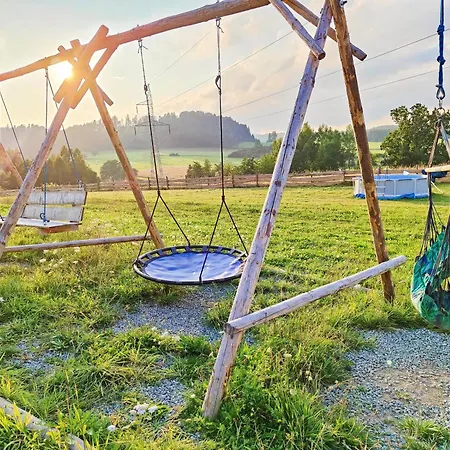 Glamping Niebianska Osada Jurty Dolnoslaskie & * Polanica-Zdroj