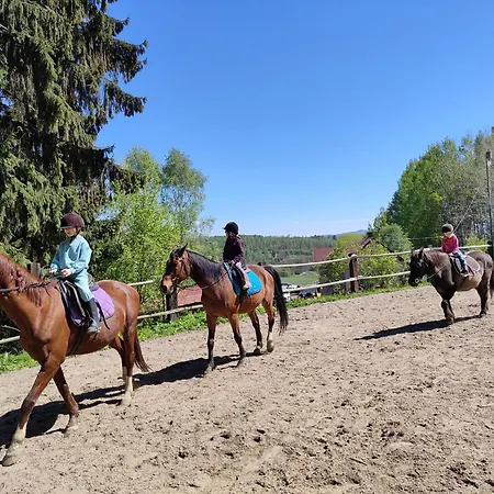 Glamping Niebianska Osada Jurty Dolnoslaskie &