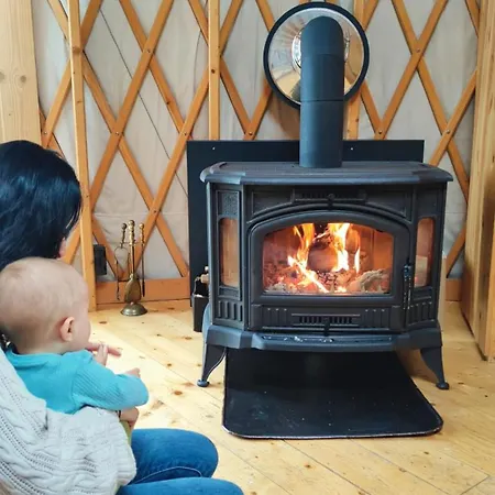 Glamping Niebianska Osada Jurty Dolnoslaskie & Luxury tent