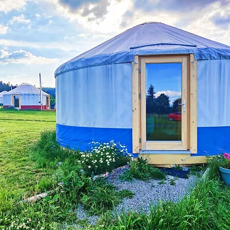 Glamping Niebianska Osada Jurty Dolnoslaskie & * Polanica-Zdroj