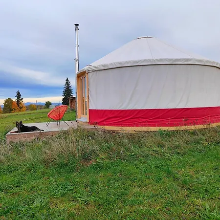 Glamping Niebianska Osada Jurty Dolnoslaskie & Luxury tent Polanica-Zdroj