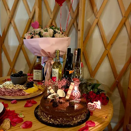 Glamping Niebianska Osada Jurty Dolnoslaskie & * Polanica-Zdroj