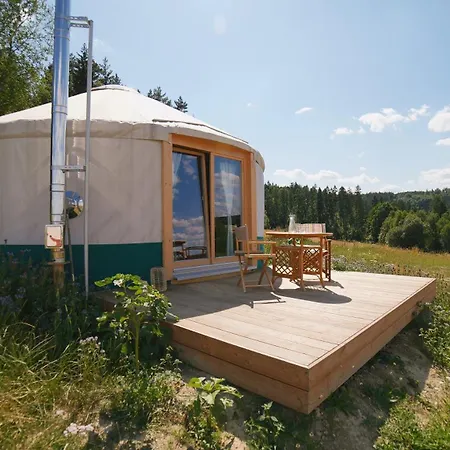 Glamping Niebianska Osada Jurty Dolnoslaskie &