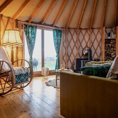 Luxury tent Glamping Niebianska Osada Jurty Dolnoslaskie & Polanica-Zdroj