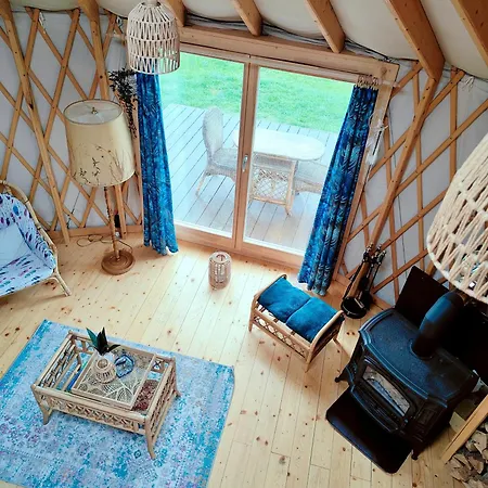 Glamping Niebianska Osada Jurty Dolnoslaskie & Luxury tent *