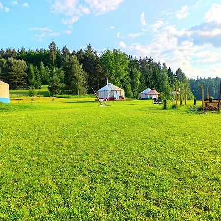Glamping Niebianska Osada Jurty Dolnoslaskie & * 波兰尼卡-兹德鲁伊