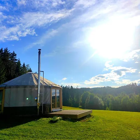 Glamping Niebianska Osada Jurty Dolnoslaskie & Luxury tent