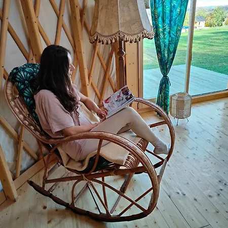 Glamping Niebianska Osada Jurty Dolnoslaskie & Luxury tent