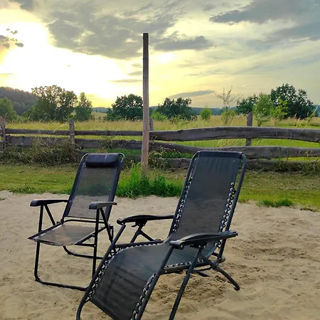 Glamping Niebianska Osada Jurty Dolnoslaskie & *