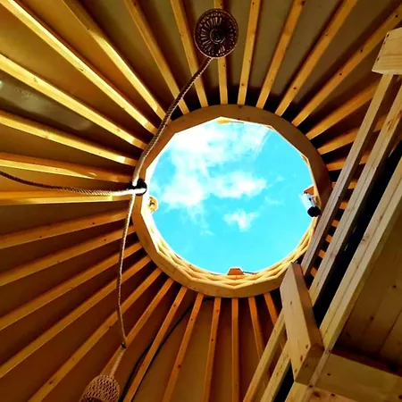 Glamping Niebiańska Osada Jurty Dolnośląskie&spa * Polanica-Zdrój