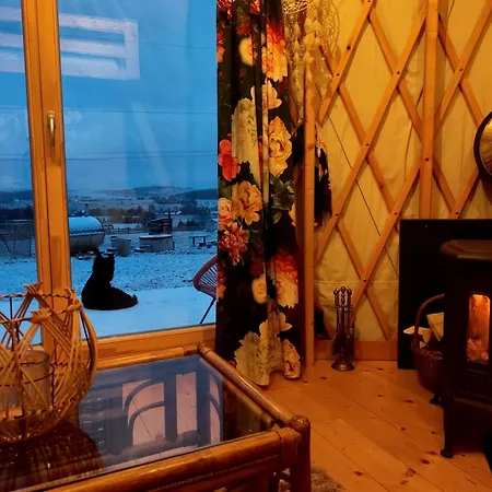 Glamping Niebiańska Osada Jurty Dolnośląskie&spa