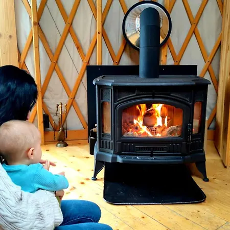 Glamping Niebianska Osada Jurty Dolnoslaskie *