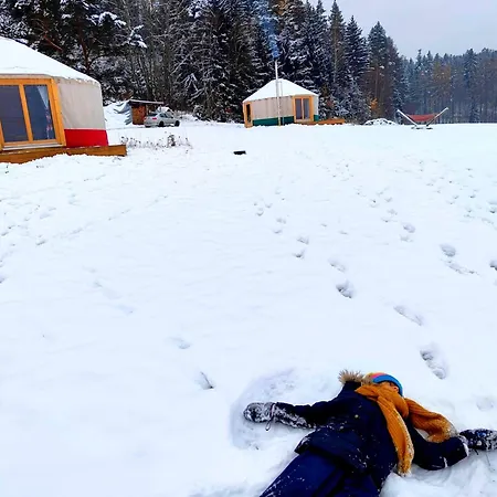 Luksusowy namiot Glamping Niebiańska Osada Jurty Dolnośląskie&spa Polanica-Zdrój