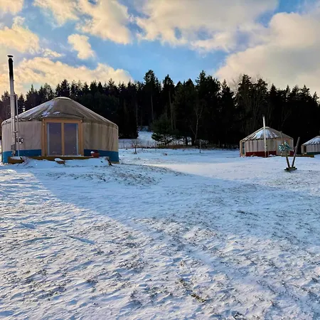 Luxusní stan Glamping Niebianska Osada Jurty Dolnoslaskie