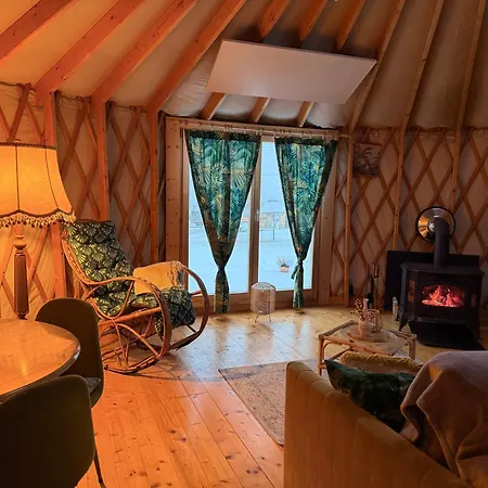 Glamping Niebianska Osada Jurty Dolnoslaskie Polanica-Zdrój