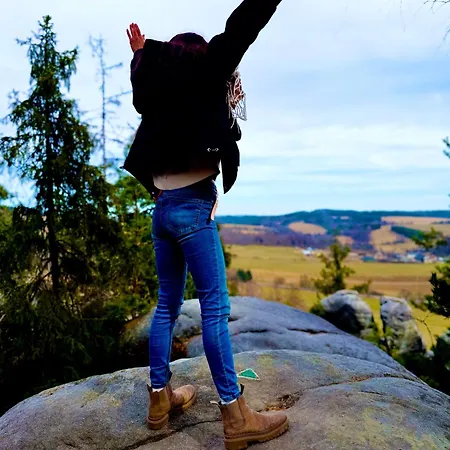 Glamping Niebianska Osada Jurty Dolnoslaskie Поляница-Здруй