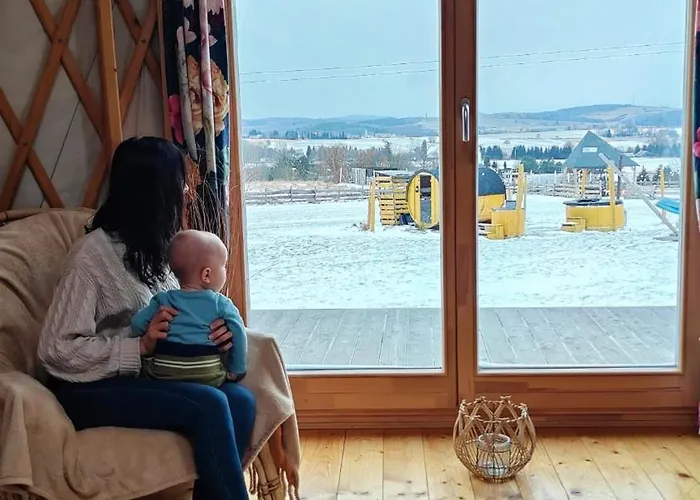 Glamping Niebianska Osada Jurty Dolnoslaskie