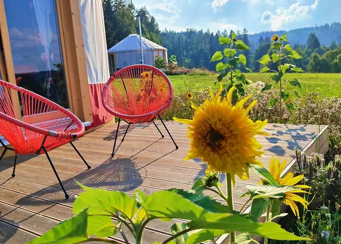 Glamping Niebianska Osada Jurty Dolnoslaskie Polanica-Zdrój