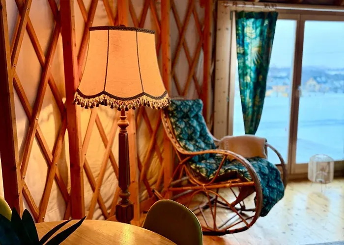 Luxusní stan Glamping Niebianska Osada Jurty Dolnoslaskie