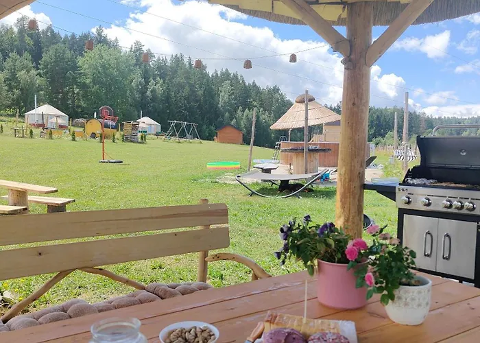 Glamping Niebianska Osada Jurty Dolnoslaskie Campismo de Luxo