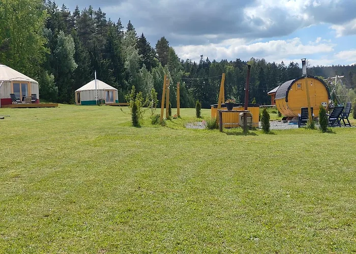Luxusní stan Glamping Niebianska Osada Jurty Dolnoslaskie