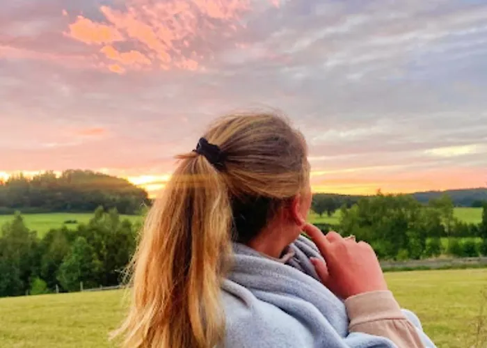 Glamping Niebianska Osada Jurty Dolnoslaskie Campismo de Luxo